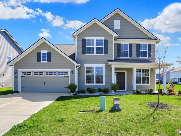 12951 Corydon Dr, Fishers, IN 46037