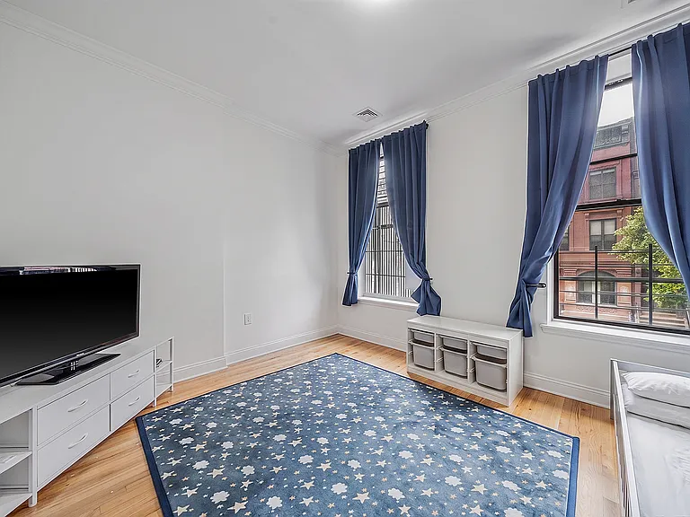 135 W 136th St #1F — Photo 10