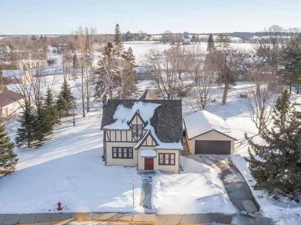 401 6th St W, Browerville, MN 56438