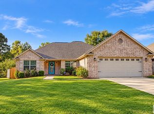 3417 Garrett Ln, Texarkana, TX 75503
