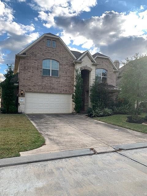 1st image of 59 E Wading Pond Cir