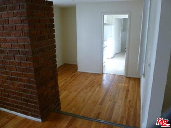 5th image of 1833 1/2 S Beverly Glen Blvd