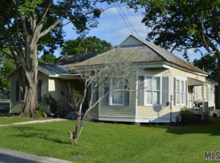 225 E Railroad St, Gonzales, LA 70737