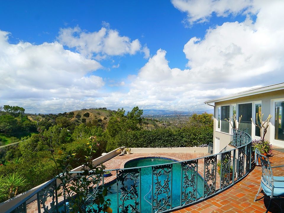 1st image of 3251 Coldwater Canyon Ave