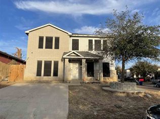 3075 Saint Margaret Ln, Laredo, TX 78046