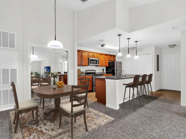 Fountains at San Remo Court