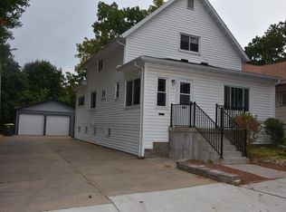 230 S Schmitz St, Richland Center, WI 53581