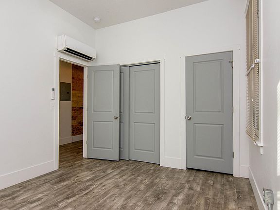 5th image of 402 N Center St #3