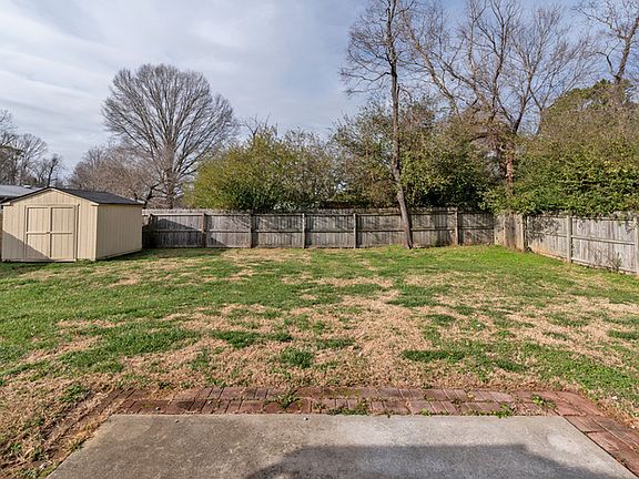 3rd image of 3303 Arbor Pointe Dr