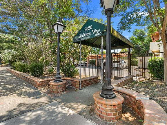 4th image of 2520 Walters Way APT 10