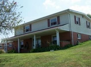 1874 116th St, Monmouth, IL 61462