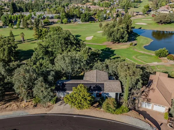 2077 Greenbriar Rd, Valley Springs, CA 95252