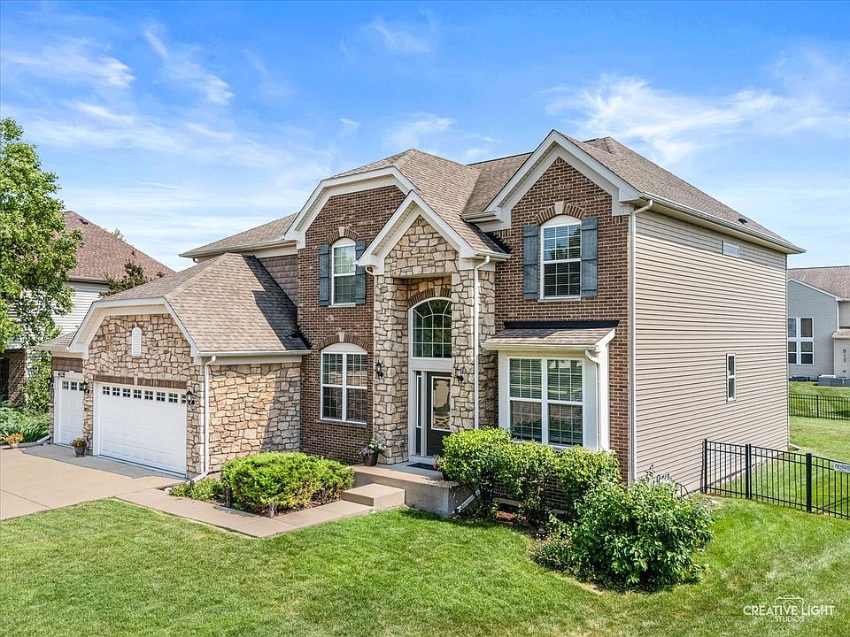 1st image of 4135 Bedford Ln