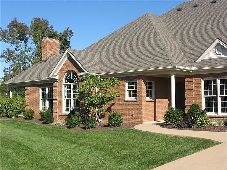 1st image of 146 Sugartree Ln