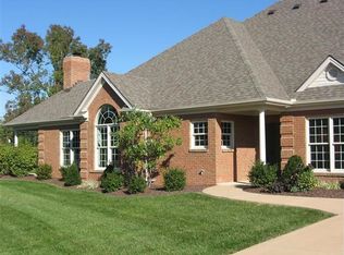 146 Sugartree Ln, Versailles, KY