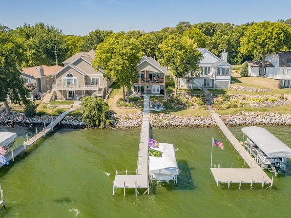 11690 240th Ave, Spirit Lake, IA 51360