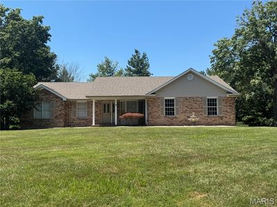 8 Shady Oak Ln, Waterloo, IL, 62298