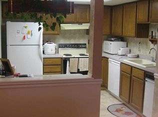 1205 W River Rd N #1, Elyria, OH 44035