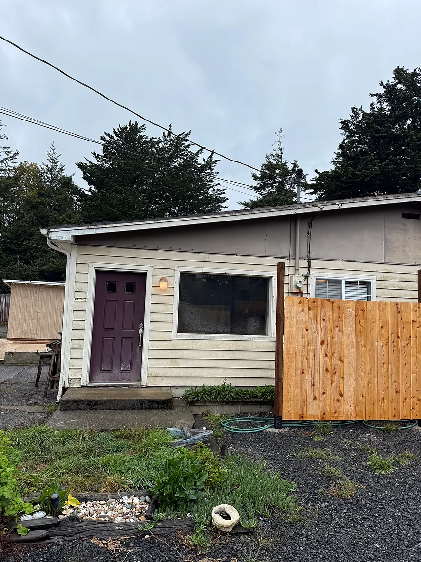 510 Madrona Ave photo 1