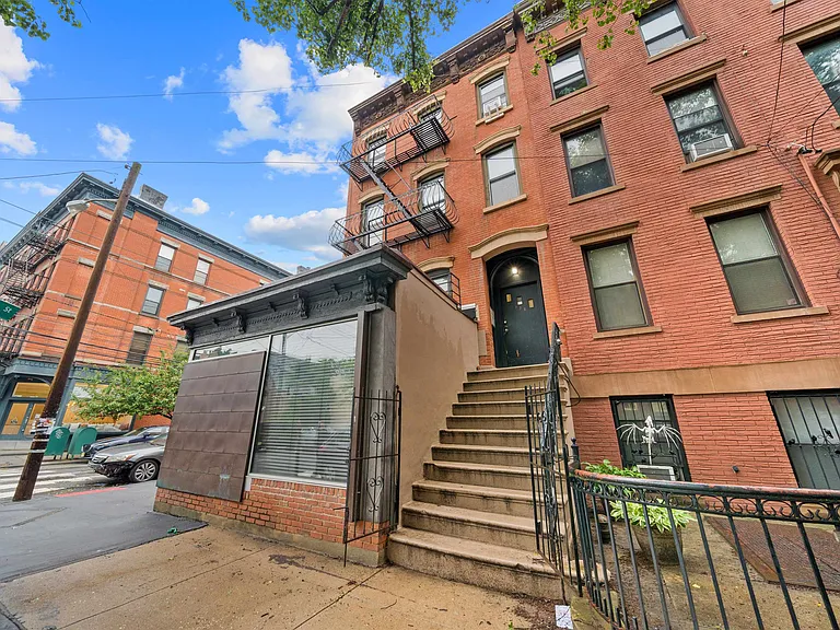 138 Wayne St #2 — Photo 6