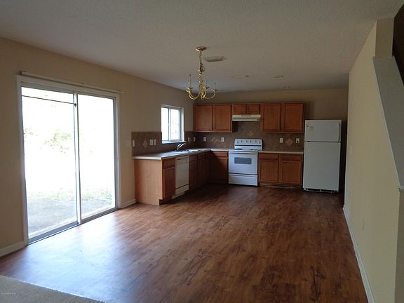 2nd image of 11669 CARSON LAKE Drive W