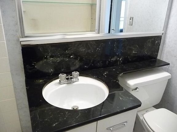 5th image of 100 E Hartsdale Ave APT 2DW