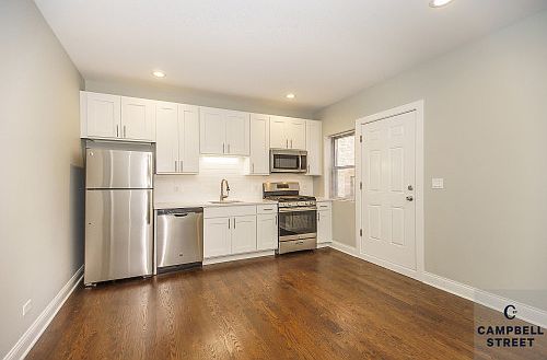 1st image of 1911 W Irving Park #204
