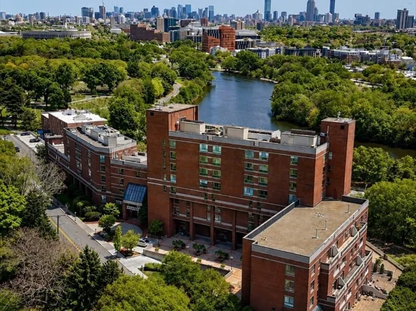 199 Coolidge Ave APT 515, Watertown, MA 02472