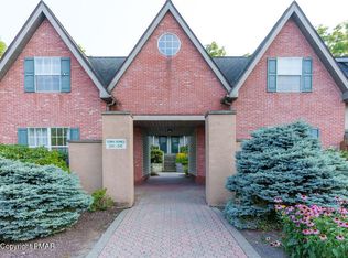 204 Walnut Grove Rd, East Stroudsburg, PA 18301