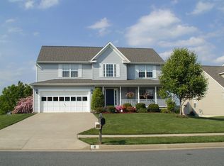 8 Nassau Ct, Stafford, VA 22554