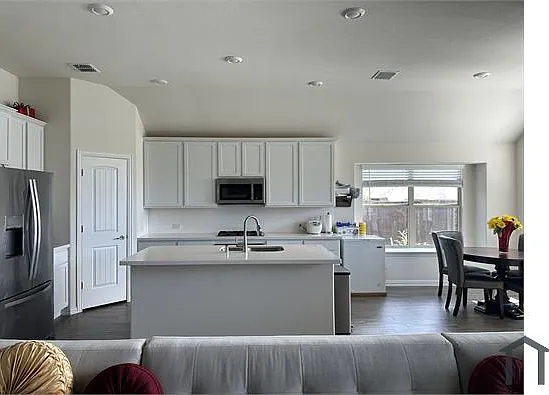 1313 Forest Haven Dr — Photo 6