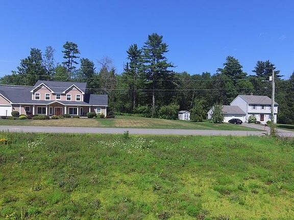 3rd image of 8 Forest Park
