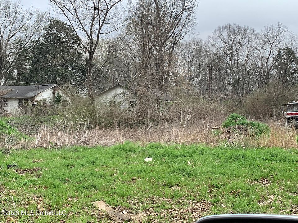 1st image of 22 Foster Mound Rd