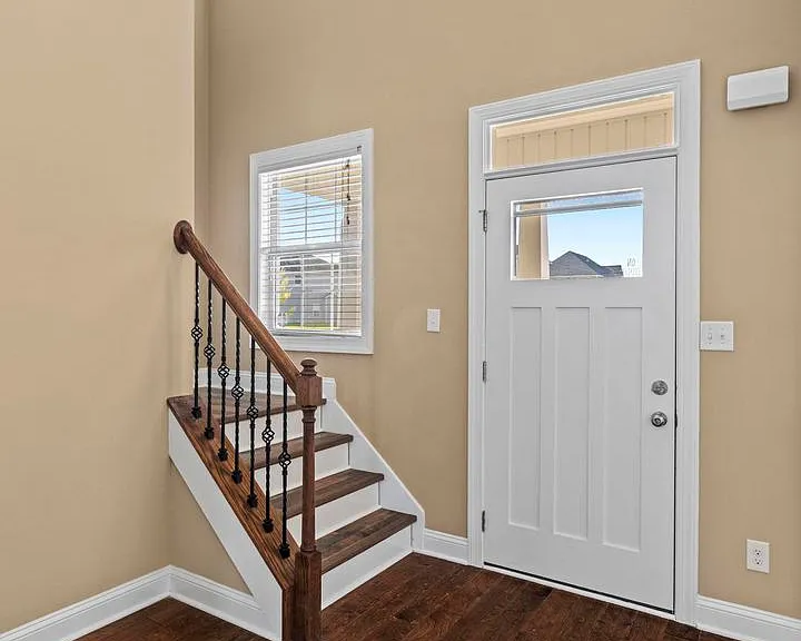 260 Cuddy Ct — Photo 8