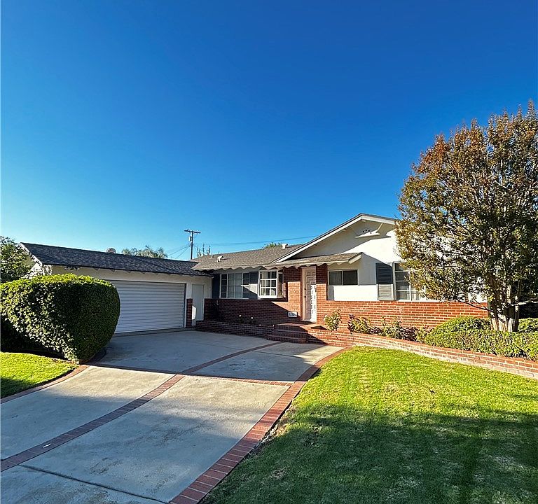 1st image of 22323 Baltar St