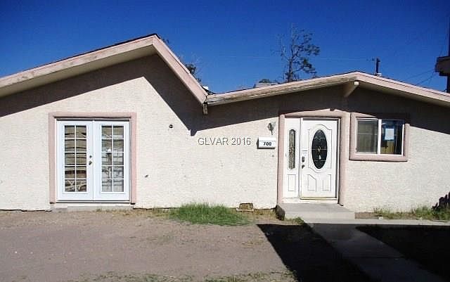 1st image of 700 Upland Pl