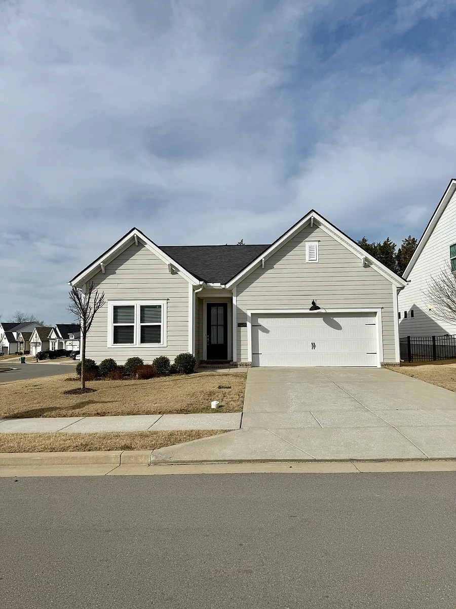 Building Photo - 9078 Ristau Dr