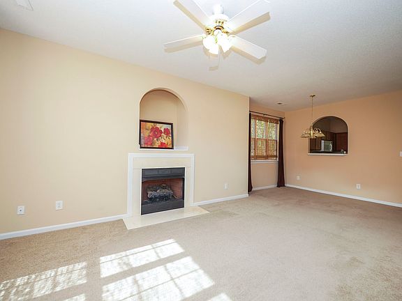 3rd image of 5622 Katherine Ct #109