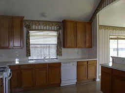 5th image of 3814 Glenhill Dr