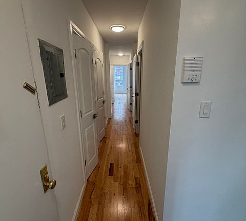 4th image of 752 9th Ave APT 5FN