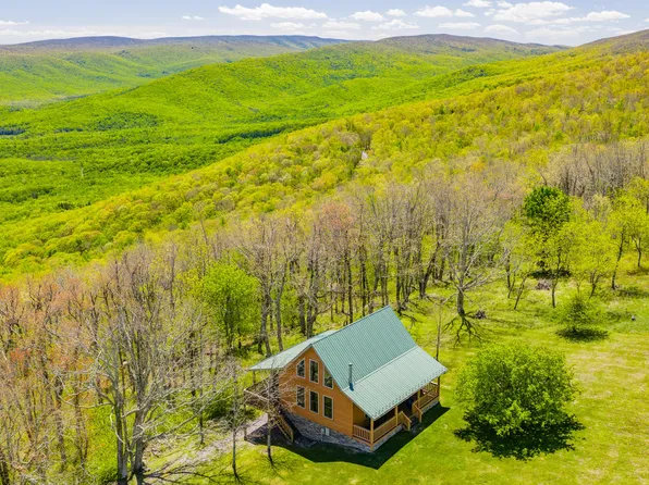 3 Raptor Way #Gap, Waiteville, WV 24984