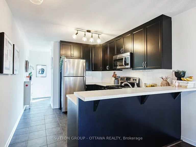 2625 Longfields Dr — Photo 8