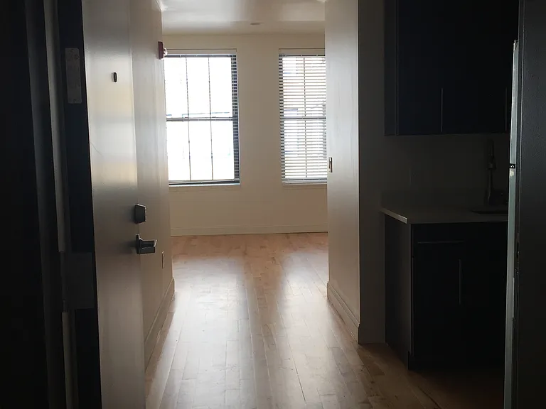 Apartment 212