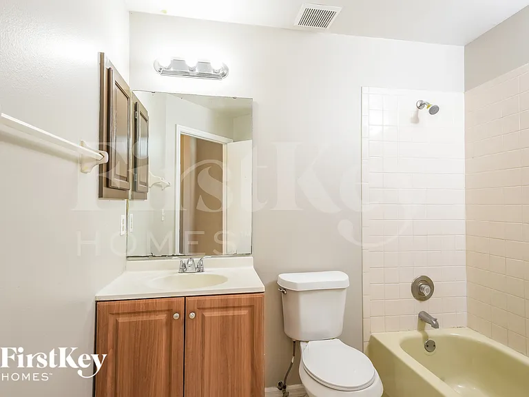 7208 Conan Ln — Photo 14