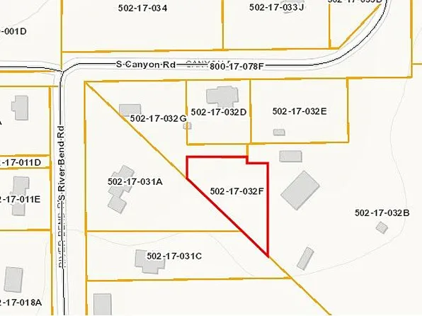 33253 S Canyon Rd, Black Canyon City, AZ 85324