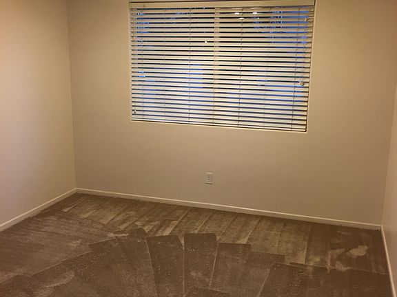 4th image of 20802 Seine Ave Unit 1