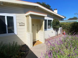 818 2nd St, Pacific Grove, CA 93950