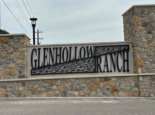 1059 Glenoaks Dr, Weatherford, TX 76088