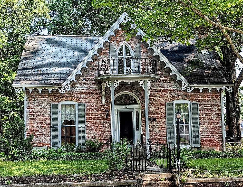 126 W Pine St, Knightstown, IN 46148 Zillow