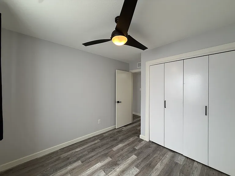 6466 E Lovers Ln #911 — Photo 8